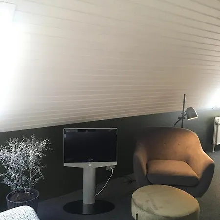 Hus Hotel