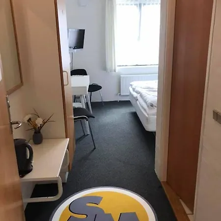 Hotel Hus *