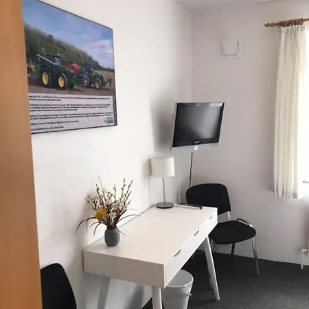 Hotel Hus *