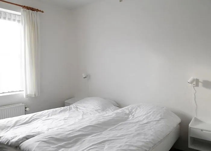 Hus Hotell *