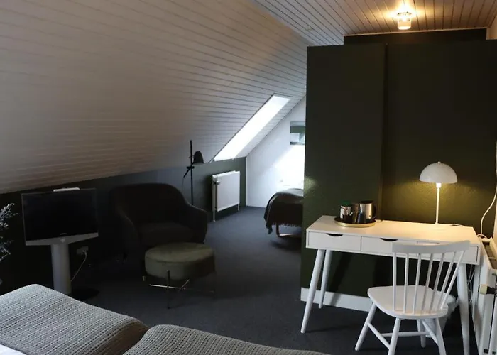 Hus